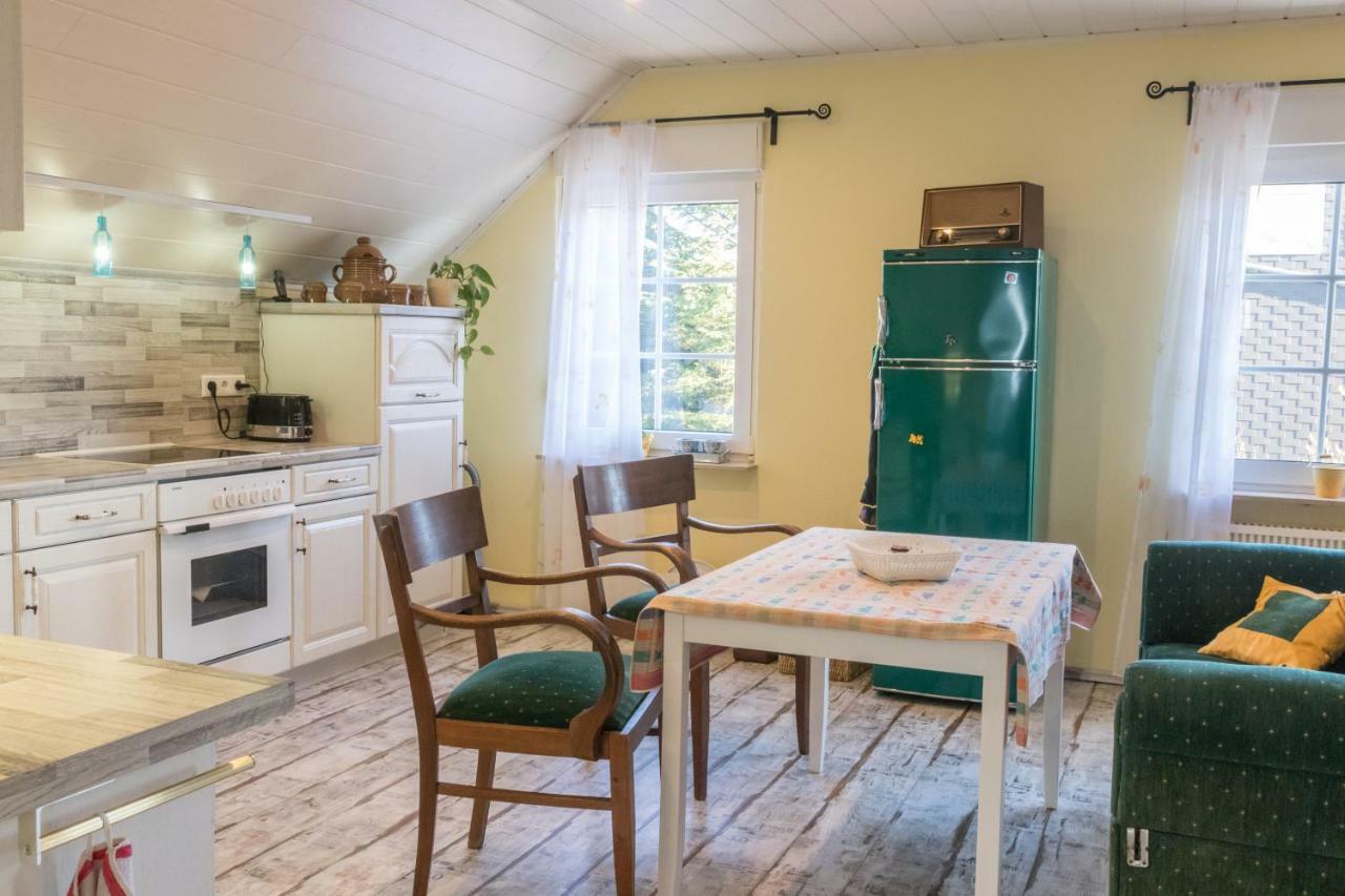 Zum Schieferhaus Apartman Wermelskirchen Kültér fotó